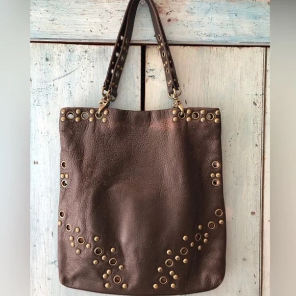 Hobo International Brown Studded Shoulder Bag
Foldover leather - Picture 1 of 6
